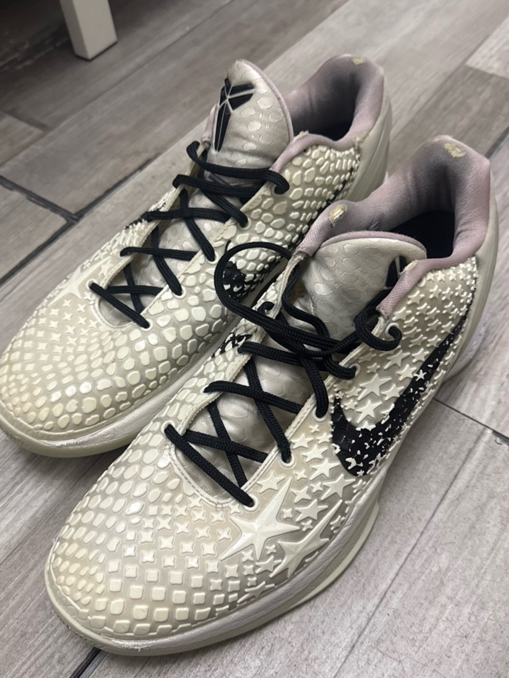 Kobe all stars white and black
